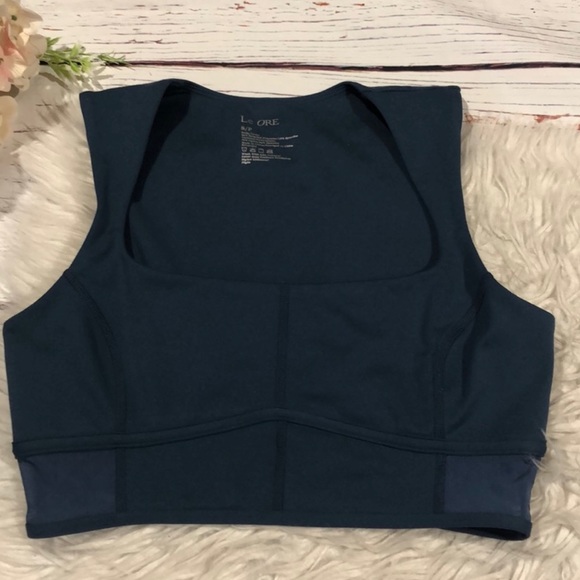 Le Ore x Bandier Corso crossover leggings and Andrea Bra - Picture 4 of 8